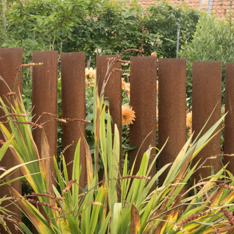Corten Steel Fence For Your Beautiful Garden